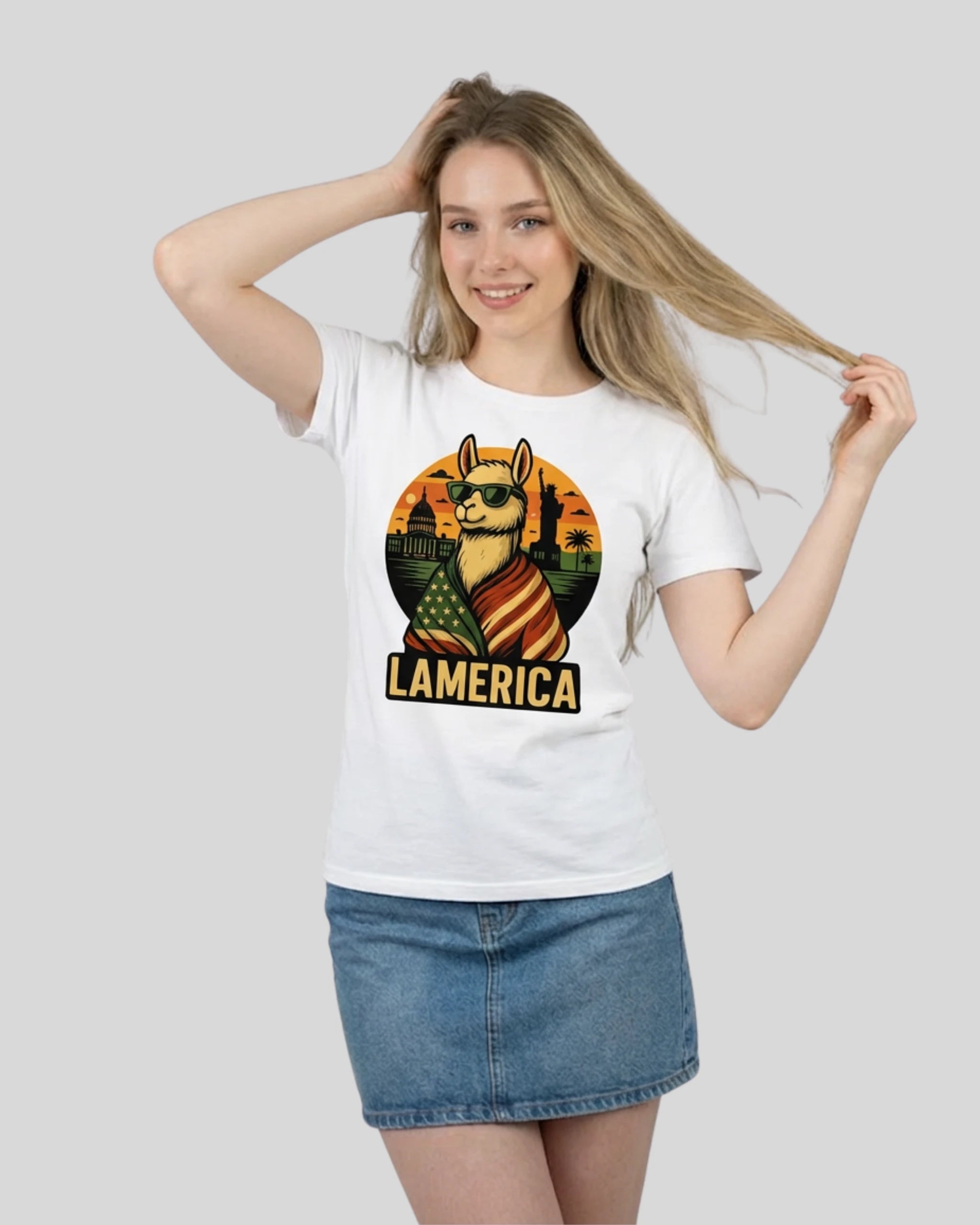 Vorderansicht des Lamerica T-Shirts in Weiß für Damen. Ein Statement-Shirt für Damen aus Bio-Baumwolle, das Freiheit und Stil vereint.