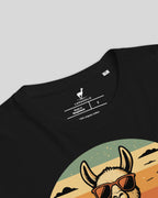 Spirituelles Yoga T-Shirt "Lamaste" in Schwarz, Detailansicht des Nacken-Labels. Nachhaltige Bio-Baumwolle.