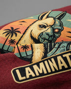 Gamer T-Shirt "Laminator" in Burgundi, Detailansicht des Drucks. Für die nächste LAN-Party.