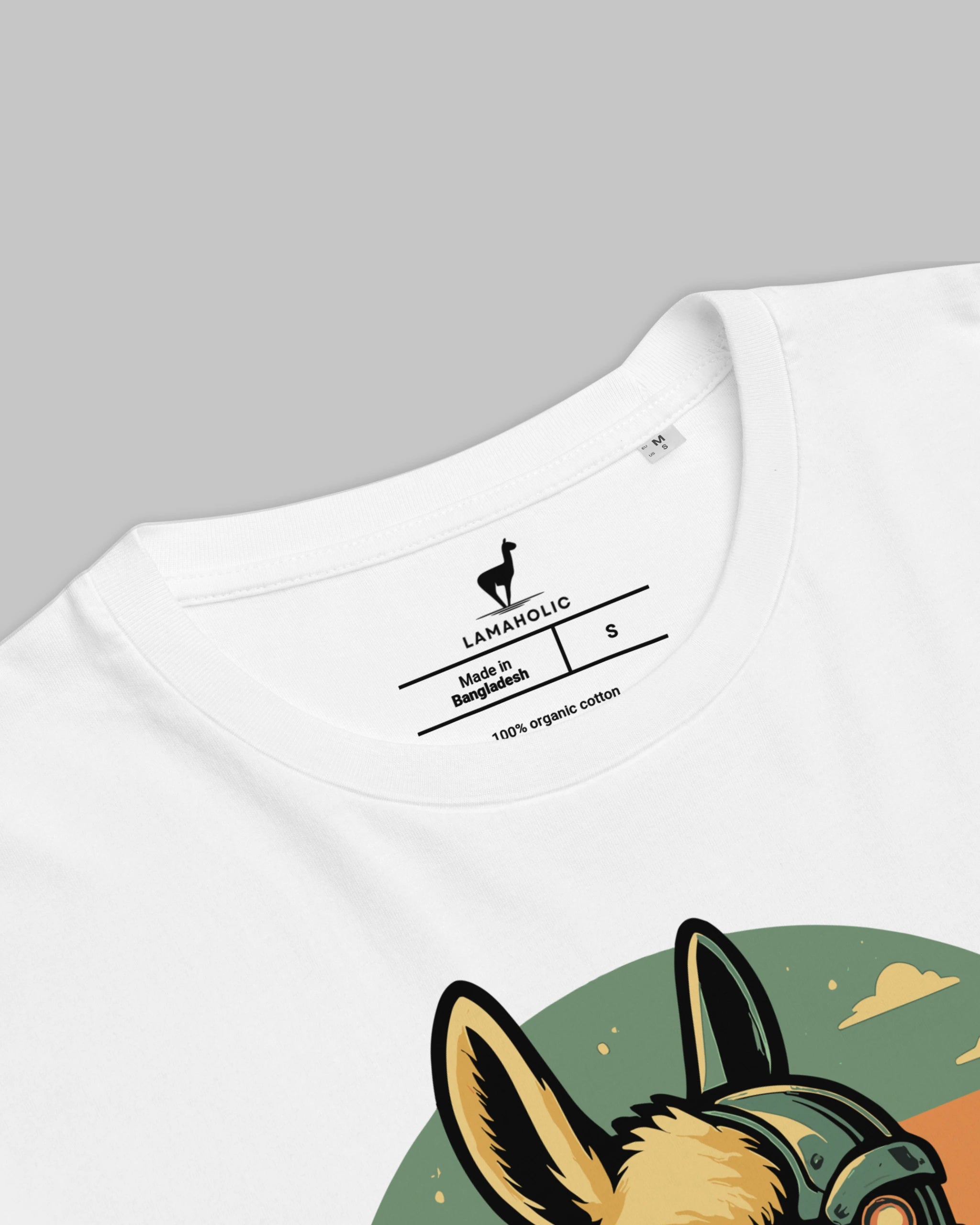 Statement T-Shirt "Laminator" in Weiss, Detailansicht Nacken-Label. Must-Have für Computer-Freaks.